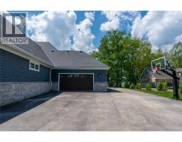647 ST CLAIR PARKWAY - 8