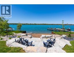 647 ST CLAIR PARKWAY - 9