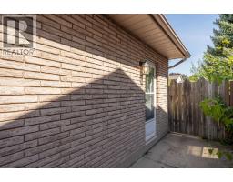 138 CONESTOGA DRIVE - 3