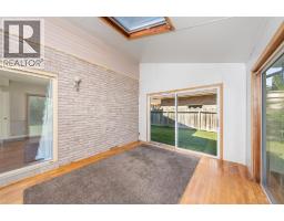 138 CONESTOGA DRIVE - 35