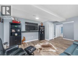 711 Frost COURT - 32