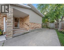 711 Frost COURT - 4