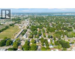 404 RUSSELL STREET - 29