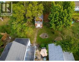 438 Emmeline STREET - 34