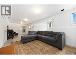 991 LAKESHORE ROAD - 19