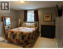 4015 Applewood DRIVE - 24