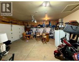 4015 Applewood DRIVE - 33