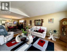 4015 Applewood DRIVE - 6