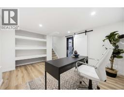 391 Bradford DRIVE - 21