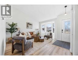 391 Bradford DRIVE - 3