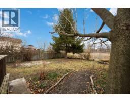 391 Bradford DRIVE - 33