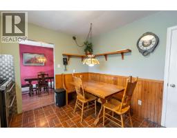 635 Highbury PARK - 11