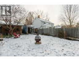 635 Highbury PARK - 30