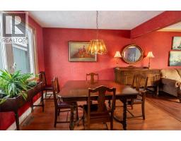 635 Highbury PARK - 9