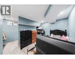 590 SIMCOE STREET - 22