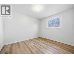 1027 COLBORNE ROAD - 18