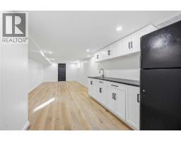 1027 COLBORNE ROAD - 31