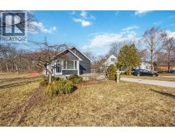 1027 COLBORNE ROAD - 5