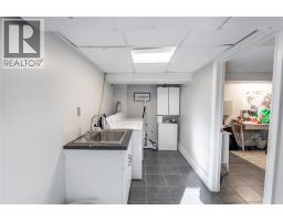 1174 Colborne ROAD - 27