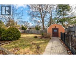 1174 Colborne ROAD - 37