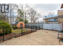 1174 Colborne ROAD - 38