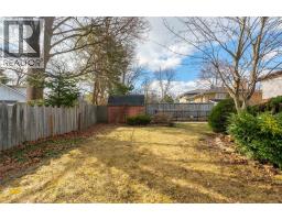 1174 Colborne ROAD - 39