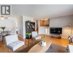 1174 Colborne ROAD - 7