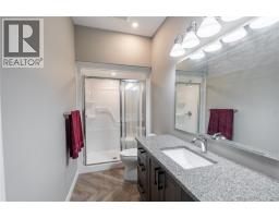 1248 COLBORNE ROAD - 13