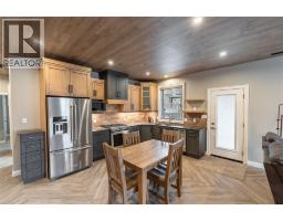 1248 COLBORNE ROAD - 8