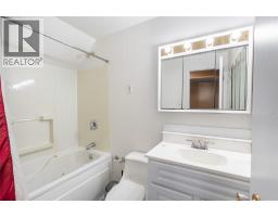 305 OAKLEA COURT - 28