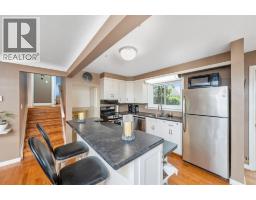 1220 RIDGEWOOD DRIVE - 10