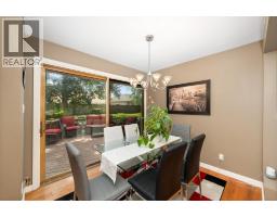 1220 RIDGEWOOD DRIVE - 11