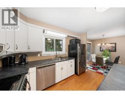 1220 RIDGEWOOD DRIVE - 14