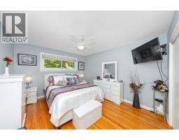 1220 RIDGEWOOD DRIVE - 17