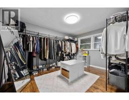 2133 LONDON LINE - 24