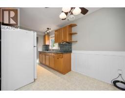 124 FAIRVIEW PLACE - 14