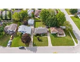 4071 JUNIPER CRESCENT - 33