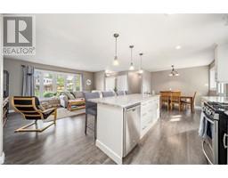 4071 JUNIPER CRESCENT - 9