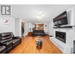 125 CONESTOGA DRIVE - 18