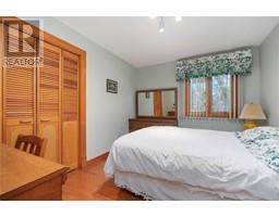 1311 Lakeshore ROAD - 16