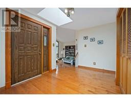 1311 Lakeshore ROAD - 5
