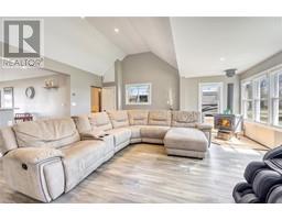 2406 JANE STREET - 22