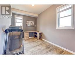 2406 JANE STREET - 25