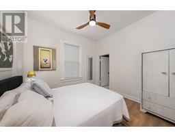119 CHRISTINA STREET South - 10