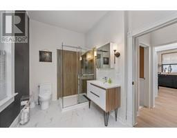 119 CHRISTINA STREET South - 12