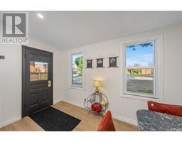 119 CHRISTINA STREET South - 22