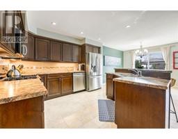 675 BENTINCK DRIVE - 17