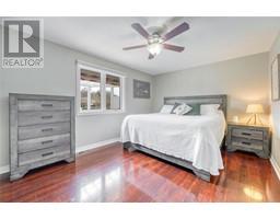 675 BENTINCK DRIVE - 25