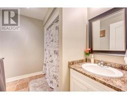 675 BENTINCK DRIVE - 32