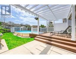 675 BENTINCK DRIVE - 35